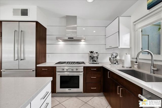 1250 S Paseo De Marcia, Palm Springs, CA 92264