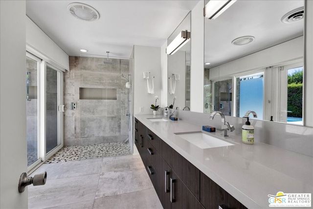 1250 S Paseo De Marcia, Palm Springs, CA 92264