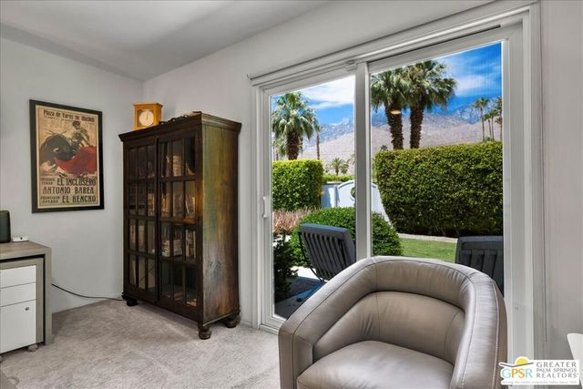 1250 S Paseo De Marcia, Palm Springs, CA 92264