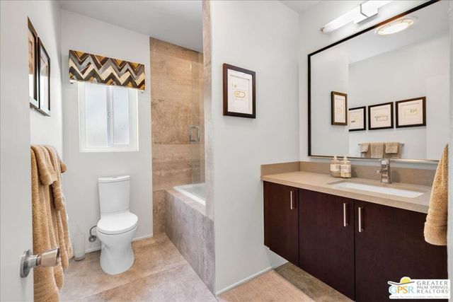 1250 S Paseo De Marcia, Palm Springs, CA 92264