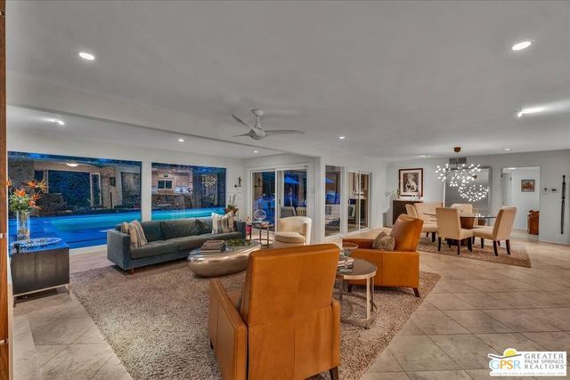 1250 S Paseo De Marcia, Palm Springs, CA 92264