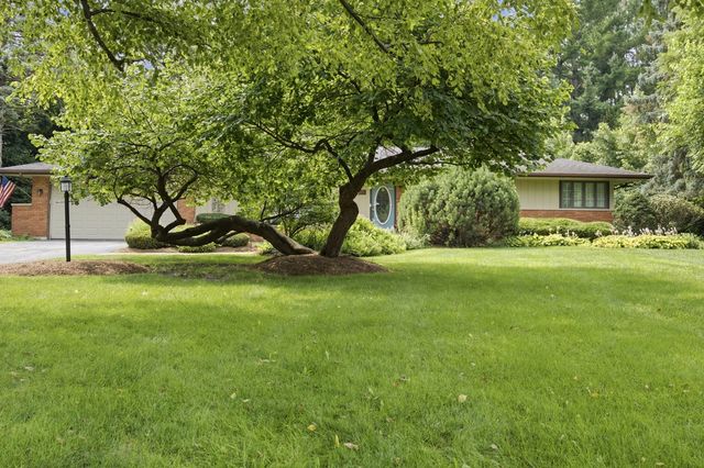 1215 Forest Drive, Elgin, IL 60123