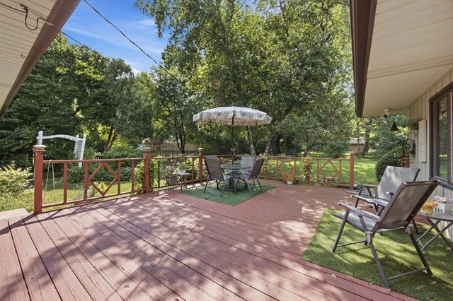 1215 Forest Drive, Elgin, IL 60123