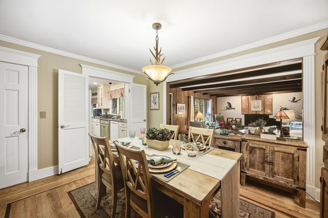 1215 Forest Drive, Elgin, IL 60123