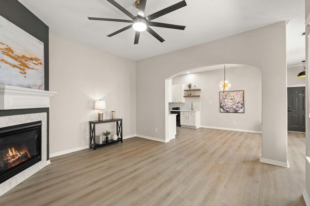 917 Sweet Pine Drive, Katy, TX 77450