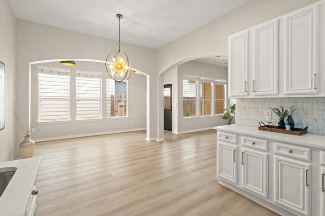 917 Sweet Pine Drive, Katy, TX 77450
