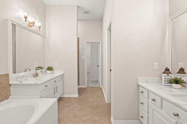 917 Sweet Pine Drive, Katy, TX 77450
