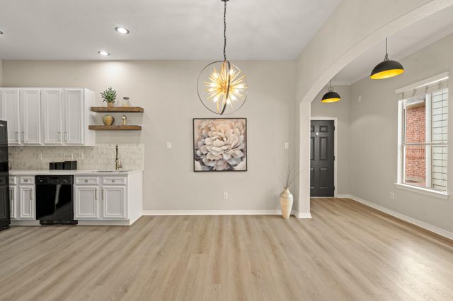917 Sweet Pine Drive, Katy, TX 77450