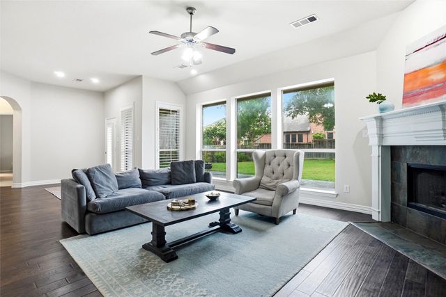 4813 Sam Bass Court, Fort Worth, TX 76244
