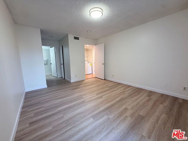 4000 Via Marisol 105, Los Angeles, CA 90042