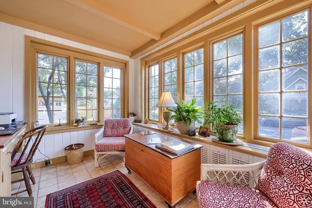 81 S LINDEN ST, Manheim, PA 17545