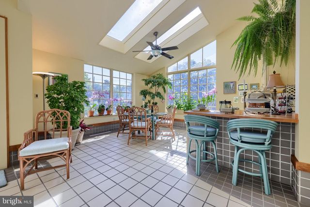 81 S LINDEN ST, Manheim, PA 17545