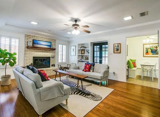 5113 Ledgestone Drive, Fort Worth, TX 76132