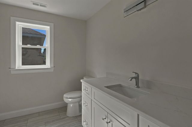 106 LOCK Street A, Nashua, NH 03064