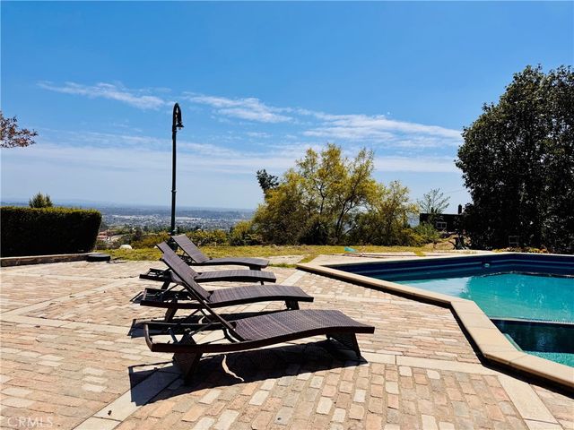 1845 Nabal Road, La Habra Heights, CA 90631