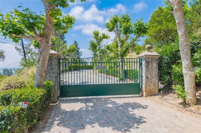 1845 Nabal Road, La Habra Heights, CA 90631