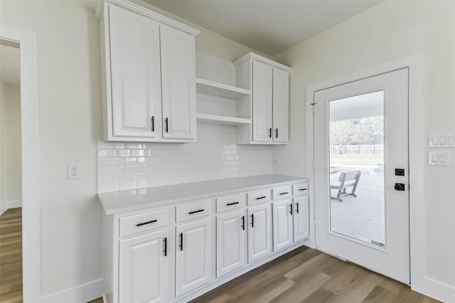 2284 Fm-1094, Sealy, TX 77474