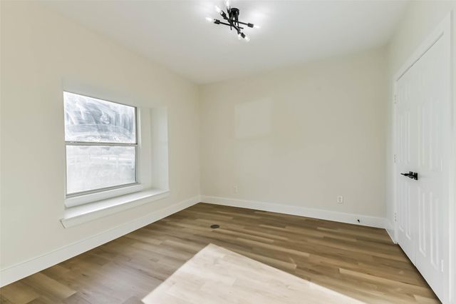 2284 Fm-1094, Sealy, TX 77474