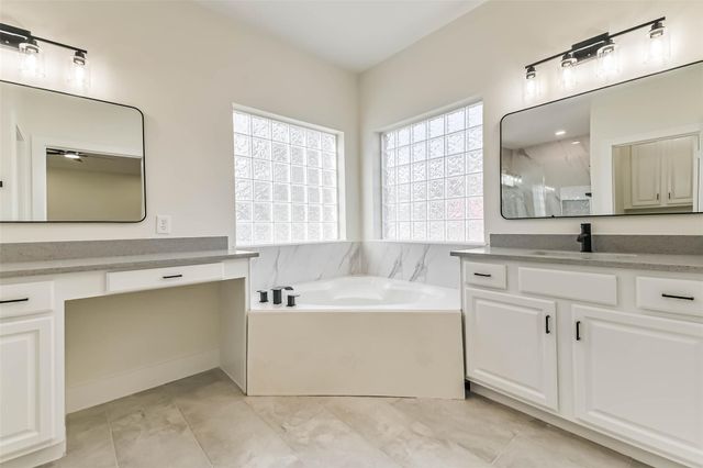 2284 Fm-1094, Sealy, TX 77474