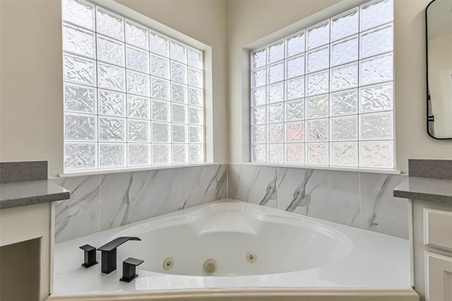 2284 Fm-1094, Sealy, TX 77474