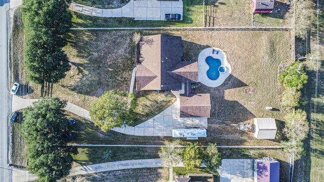 2284 Fm-1094, Sealy, TX 77474