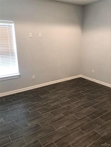 2712 Primrose Avenue, Edinburg, TX 78541