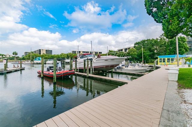 2700 COVE CAY DRIVE 2F, Clearwater, FL 33760