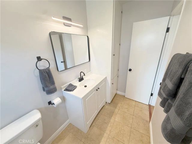 2306 Mira Vista Avenue 17, Montrose, CA 91020