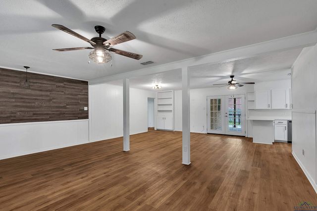 2600 Tryon Rd, Longview, TX 75605