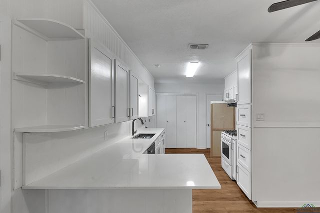 2600 Tryon Rd, Longview, TX 75605