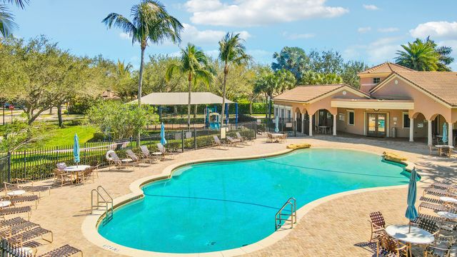 165 Via Veracruz, Jupiter, FL 33458