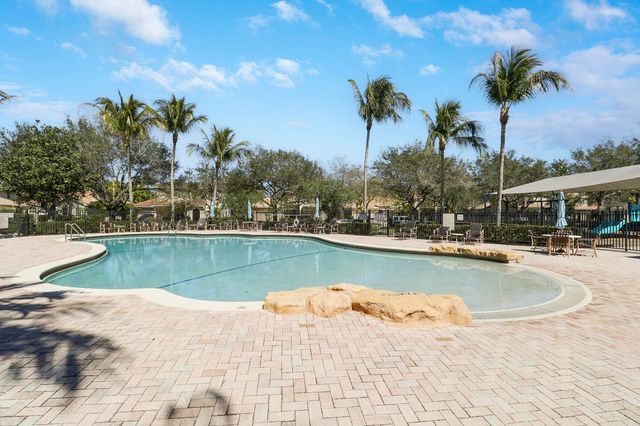 165 Via Veracruz, Jupiter, FL 33458