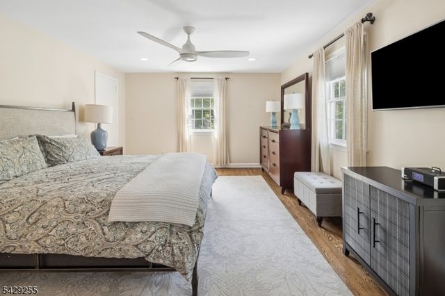 6 Hillside Ave, Madison Boro, NJ 07940