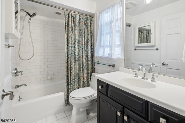 6 Hillside Ave, Madison Boro, NJ 07940