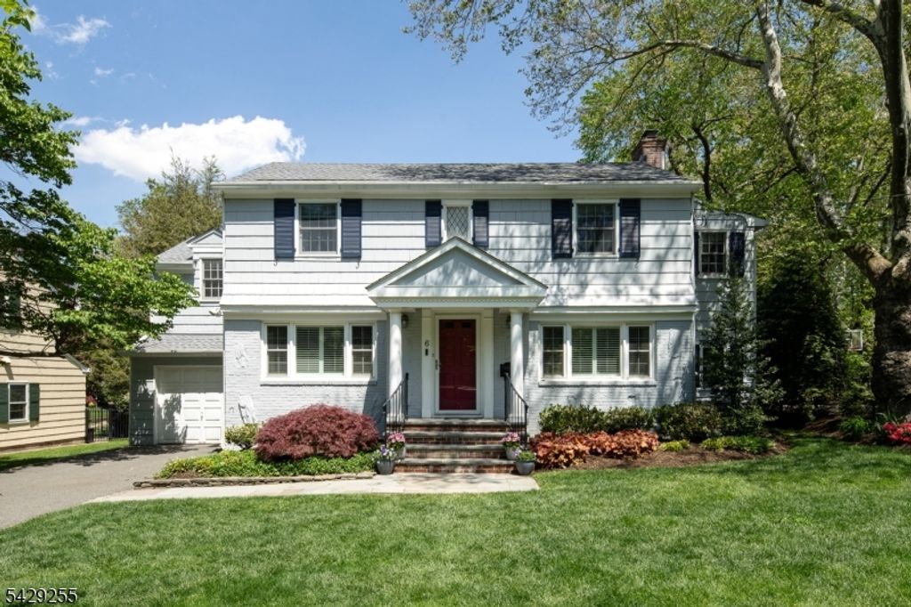 6 Hillside Ave, Madison Boro, NJ 07940