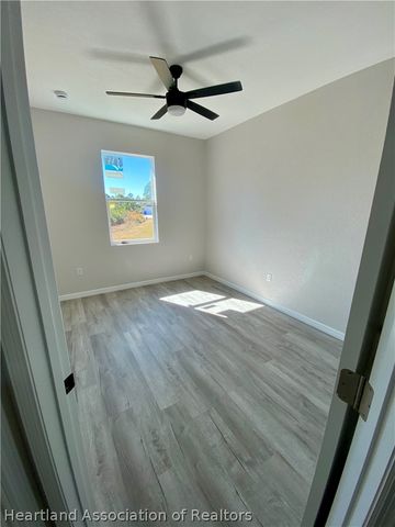 6923 Mexican Hat Drive, Sebring, FL 33870