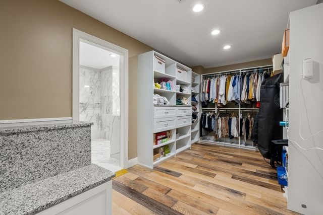 125 Union St, Natick, MA 01760