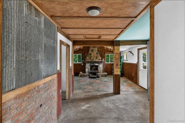1279 E Burnside Road, Deerfield Township, MI 48461