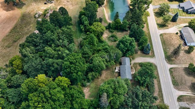 1279 E Burnside Road, Deerfield Township, MI 48461