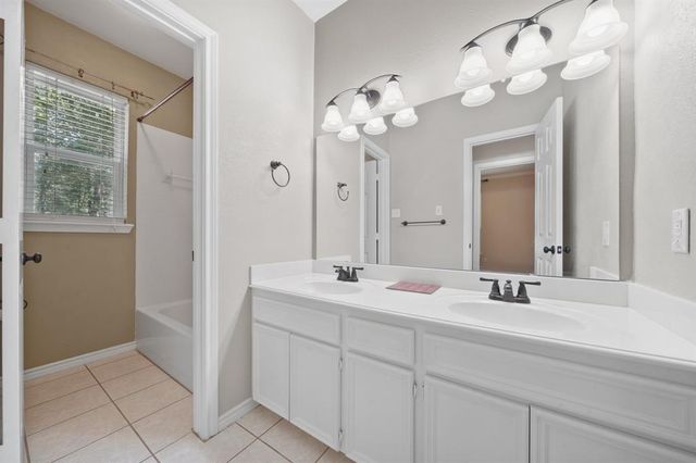 11718 Creek View Lane, Conroe, TX 77385
