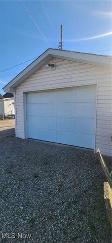 4410 Lincoln Avenue, Shadyside, OH 43947