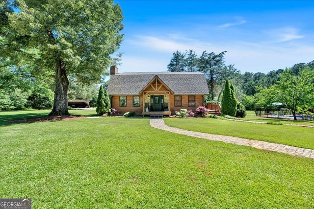 179 Hogan Road, Brooks, GA 30205