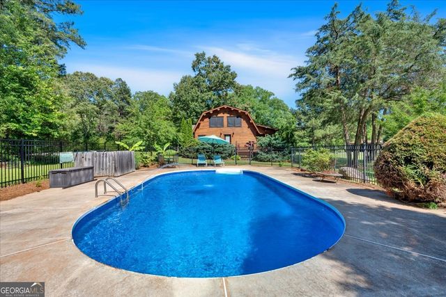 179 Hogan Road, Brooks, GA 30205