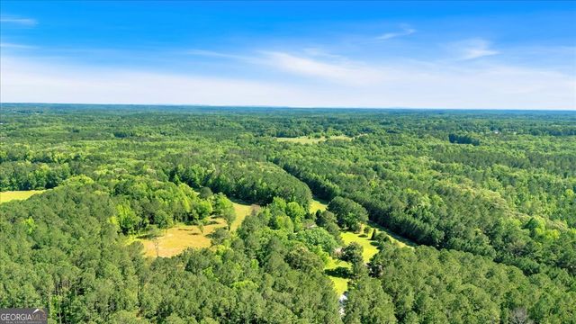 179 Hogan Road, Brooks, GA 30205