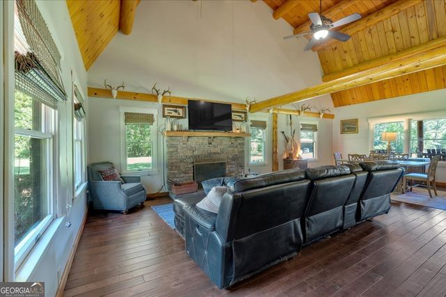 179 Hogan Road, Brooks, GA 30205