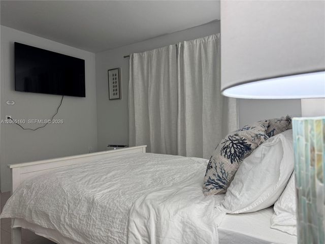 7904 West Dr 608, North Bay Village, FL 33141