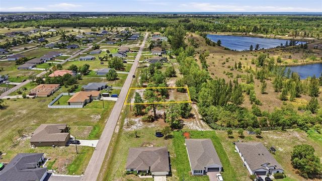 2813 NW 27th ST, Cape Coral, FL 33993