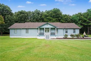 900 Stone Lea Trace, Oxford, GA 30054