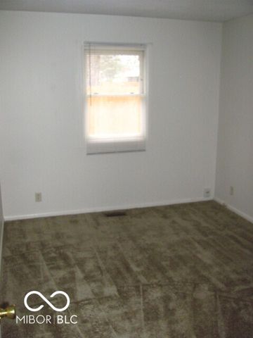 8222 Forsythia Circle, Indianapolis, IN 46219