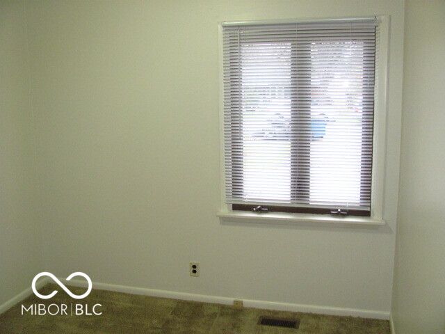 8222 Forsythia Circle, Indianapolis, IN 46219